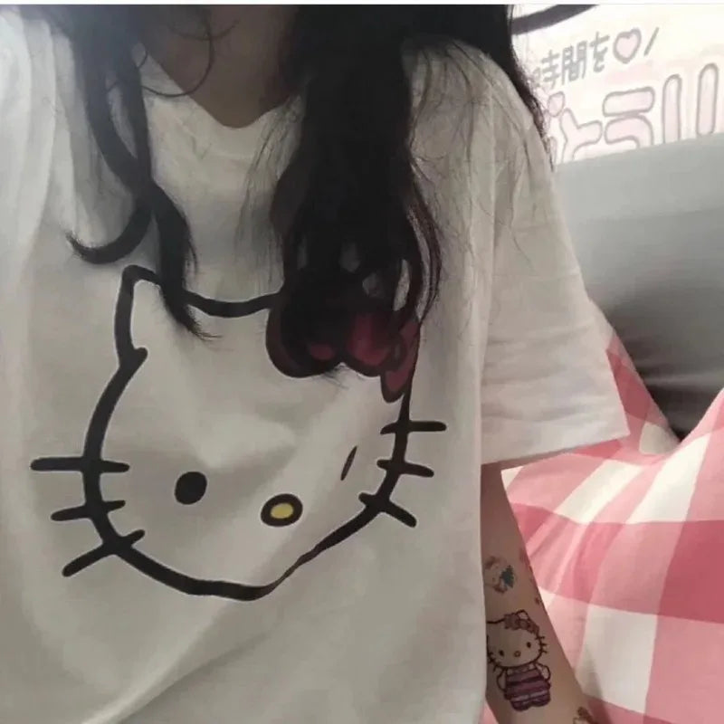 Hello Kitty Kurzarm T-Shirt für Männer Neuer Frühling und Sommer Männer Frauen Cartoon T-Shirt Mädchen Baumwolle atmungsaktive Jungen Casual