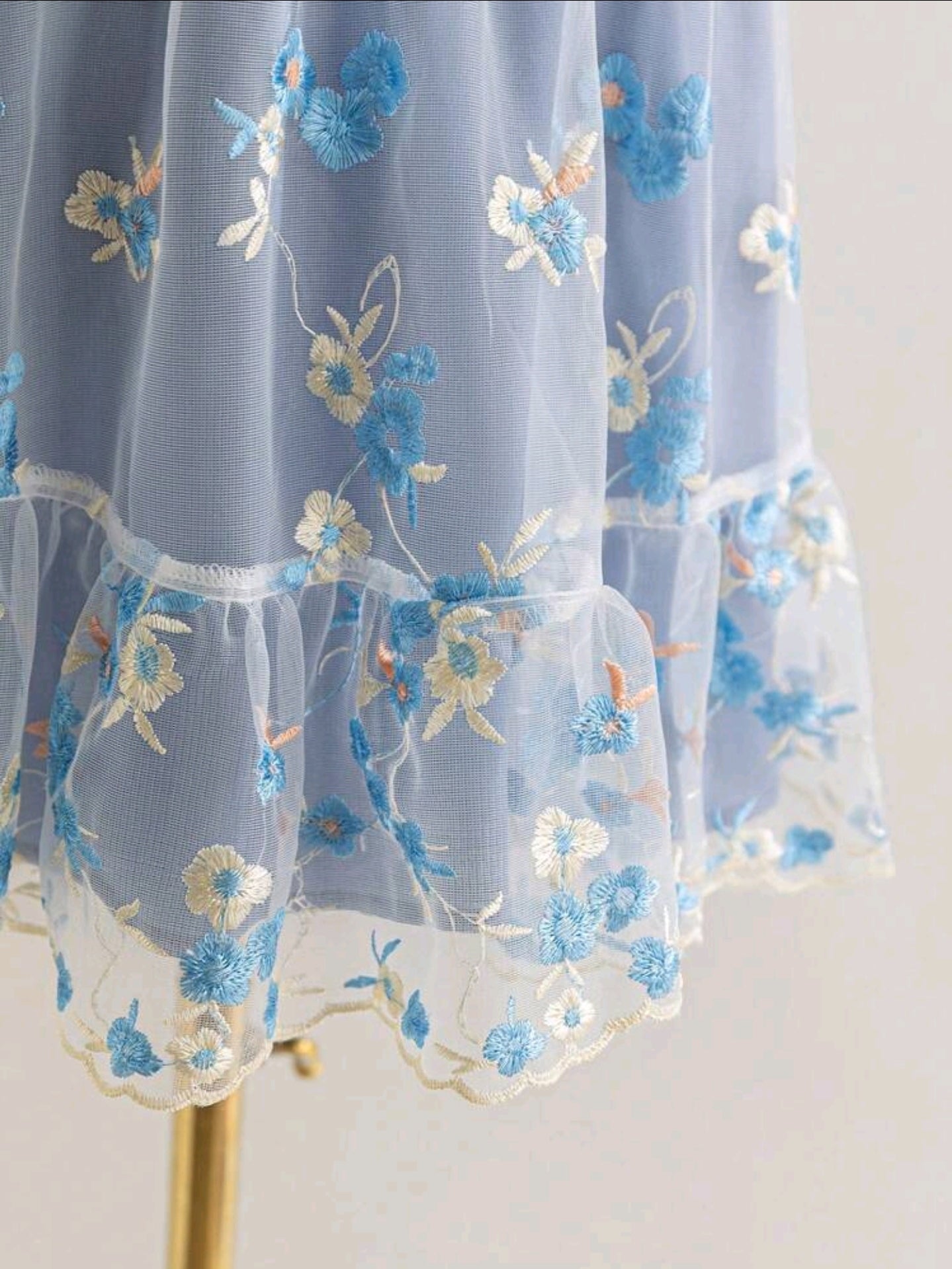 Damen Sommerkleid mit Blumen in blau