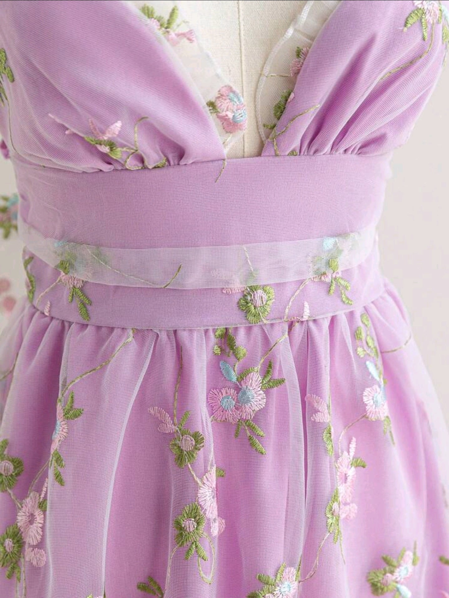 Damen Sommerkleid mit Blumen in Lila