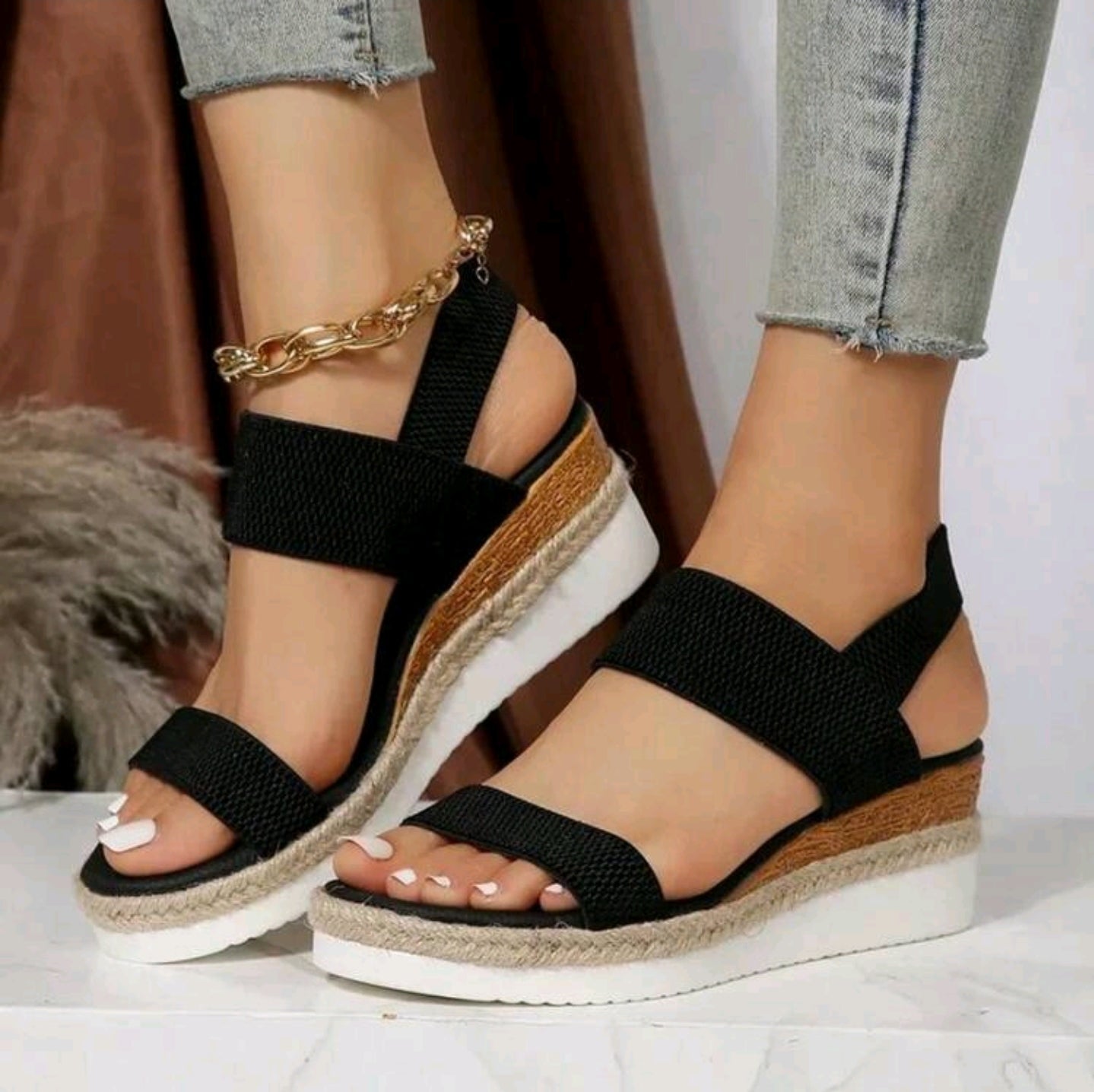 Damenschuhe Sandalen mit Absatz 36-43