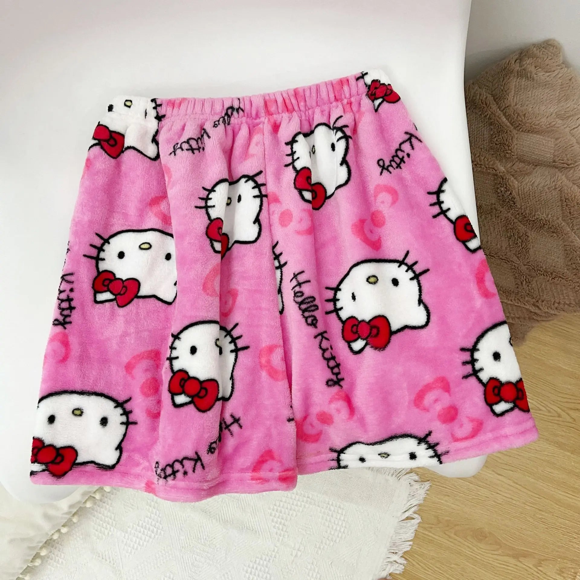 Cartoon Hello Kitty Flannel Pyjamas Damen Herbst und Winter Plus Velvet Warm Casual Home Graffiti Hosen