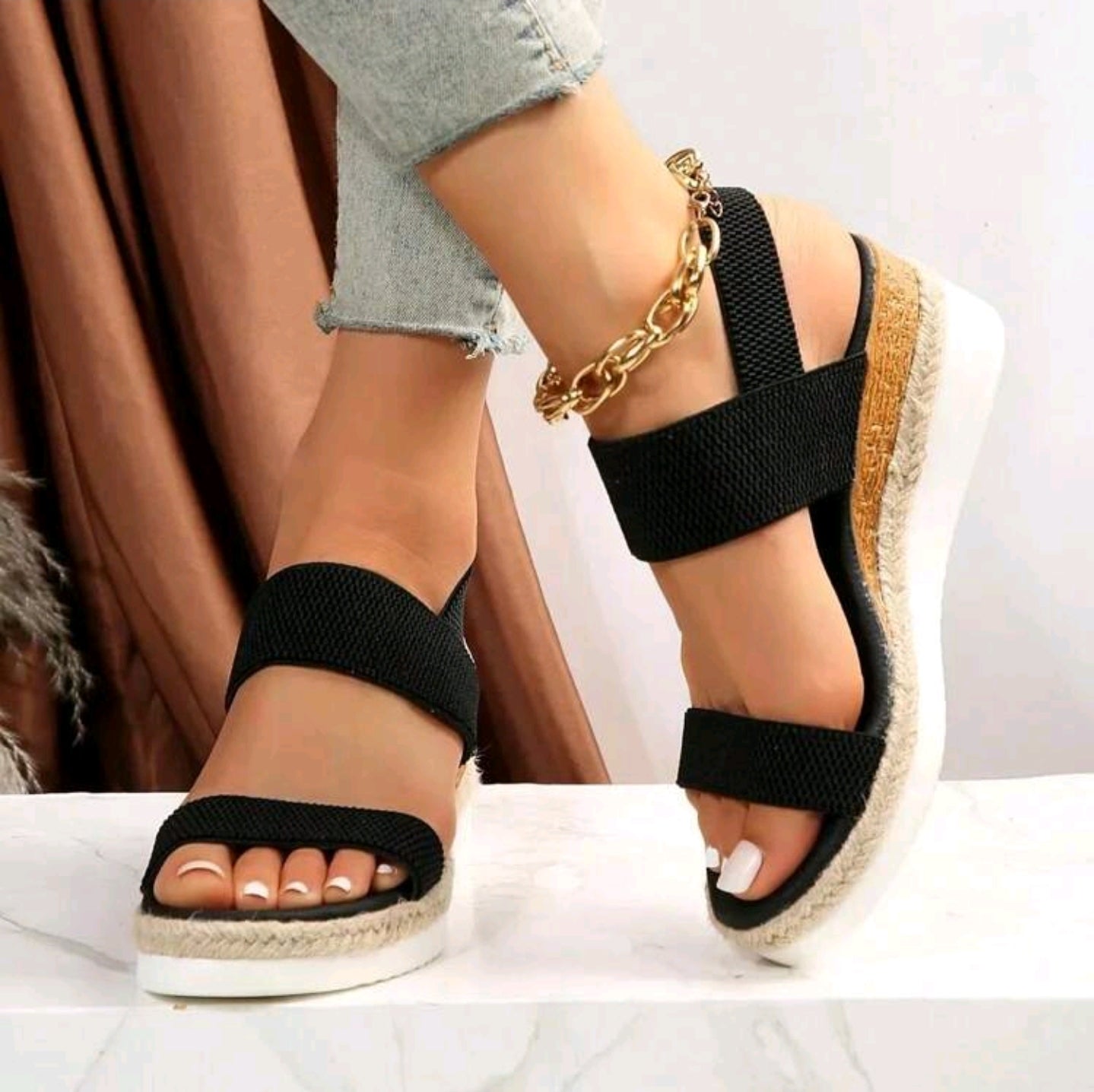 Damenschuhe Sandalen mit Absatz 36-43