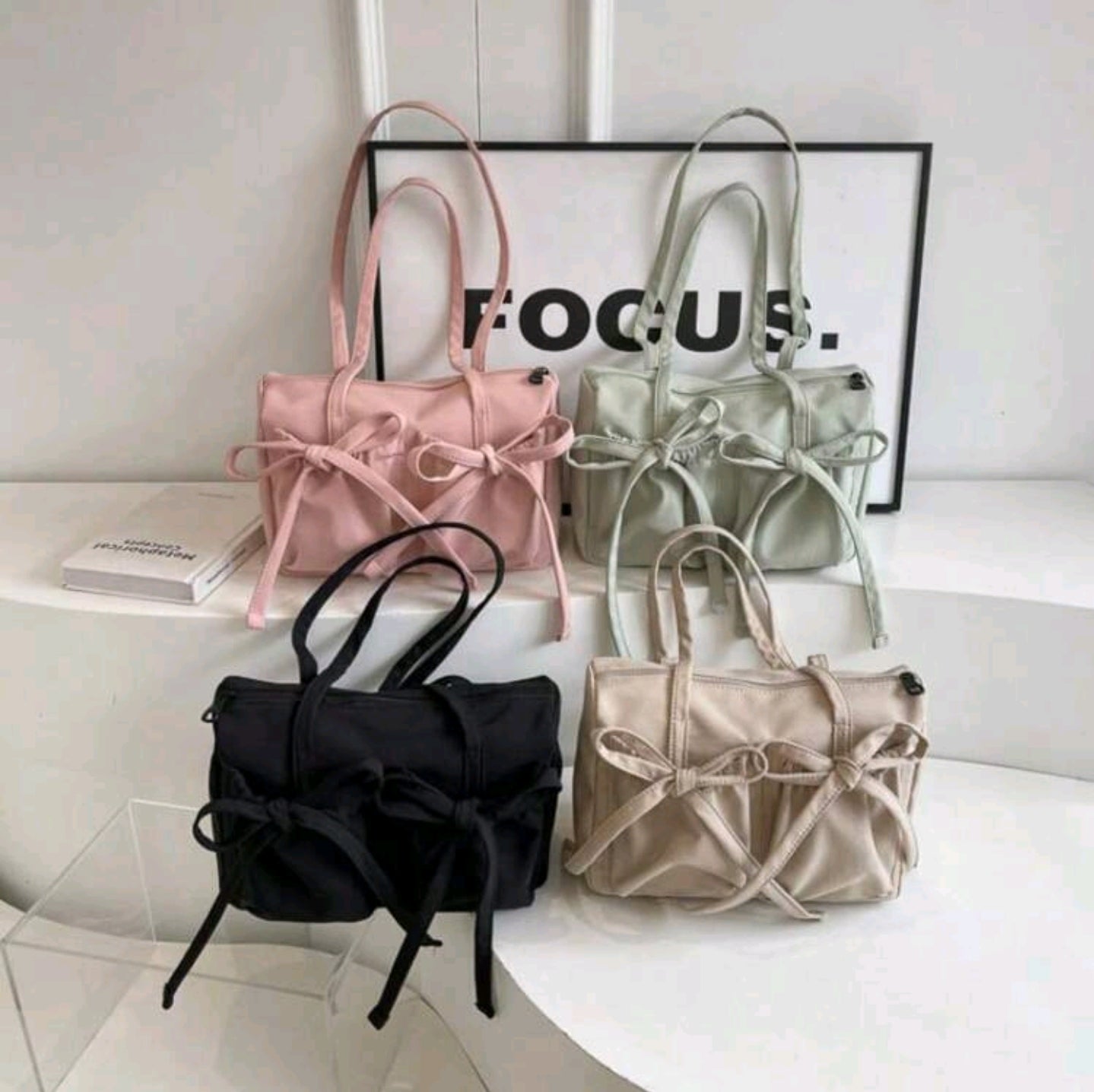 Damenhandtasche versch. Farben Mit Henkeln